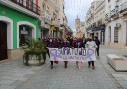 Guareña se tiñe de violeta en el Día Internacional de la Eliminación de la violencia Contra las Mujeres