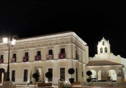 La Plaza San Gregorio de Guareña estrena nueva iluminación ornamental
