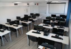 El Ayuntamiento de Guareña recibe una subvención de 7.786,00€ de la Diputación de Badajoz para la dotación de aulas de formación