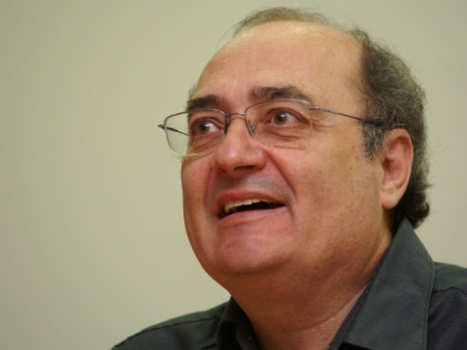fallece-madrid-poeta-escritor-manolo-romero-f1