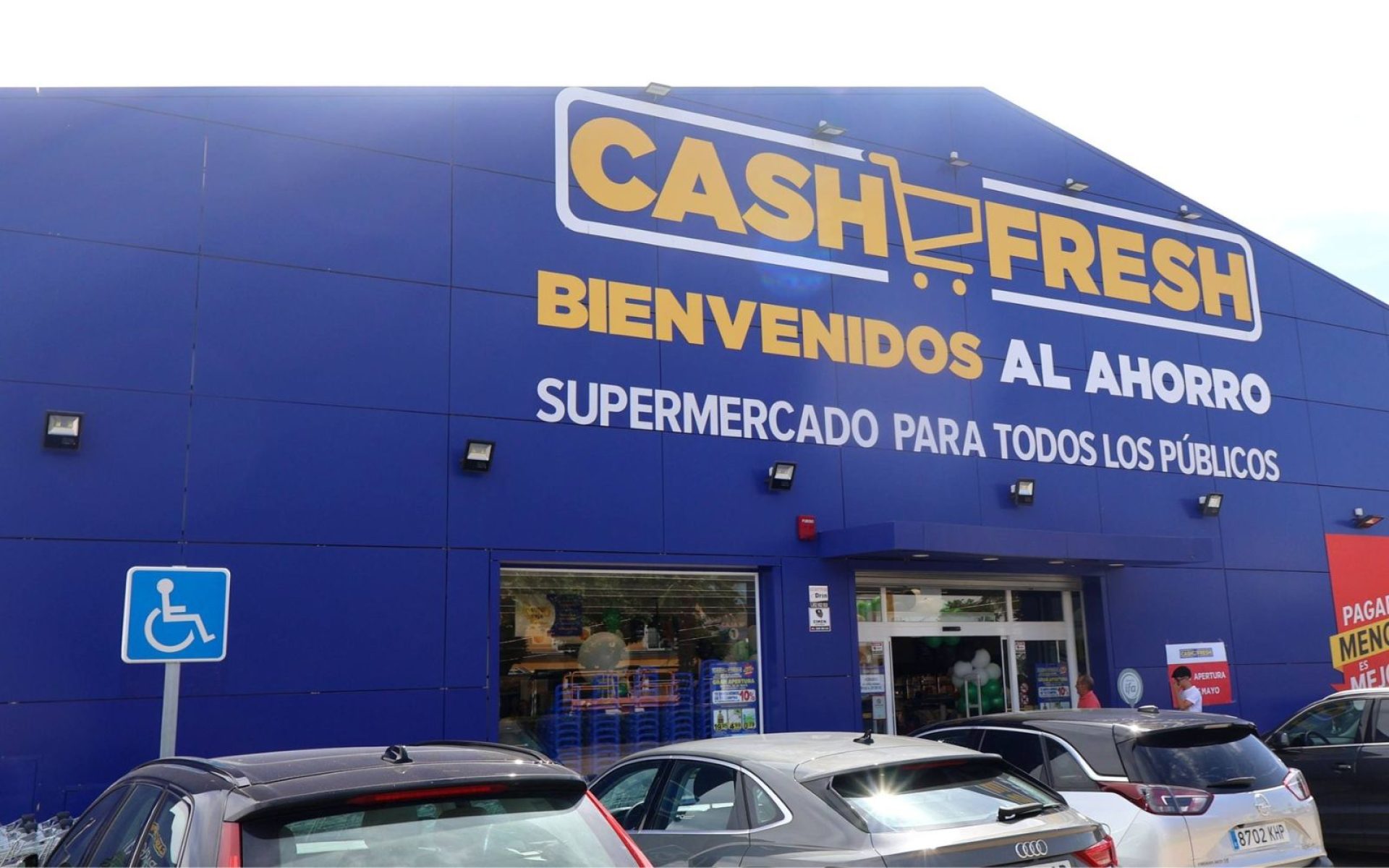 renovado-cash-fress-apoyesta-empleo-local-guarena-f1