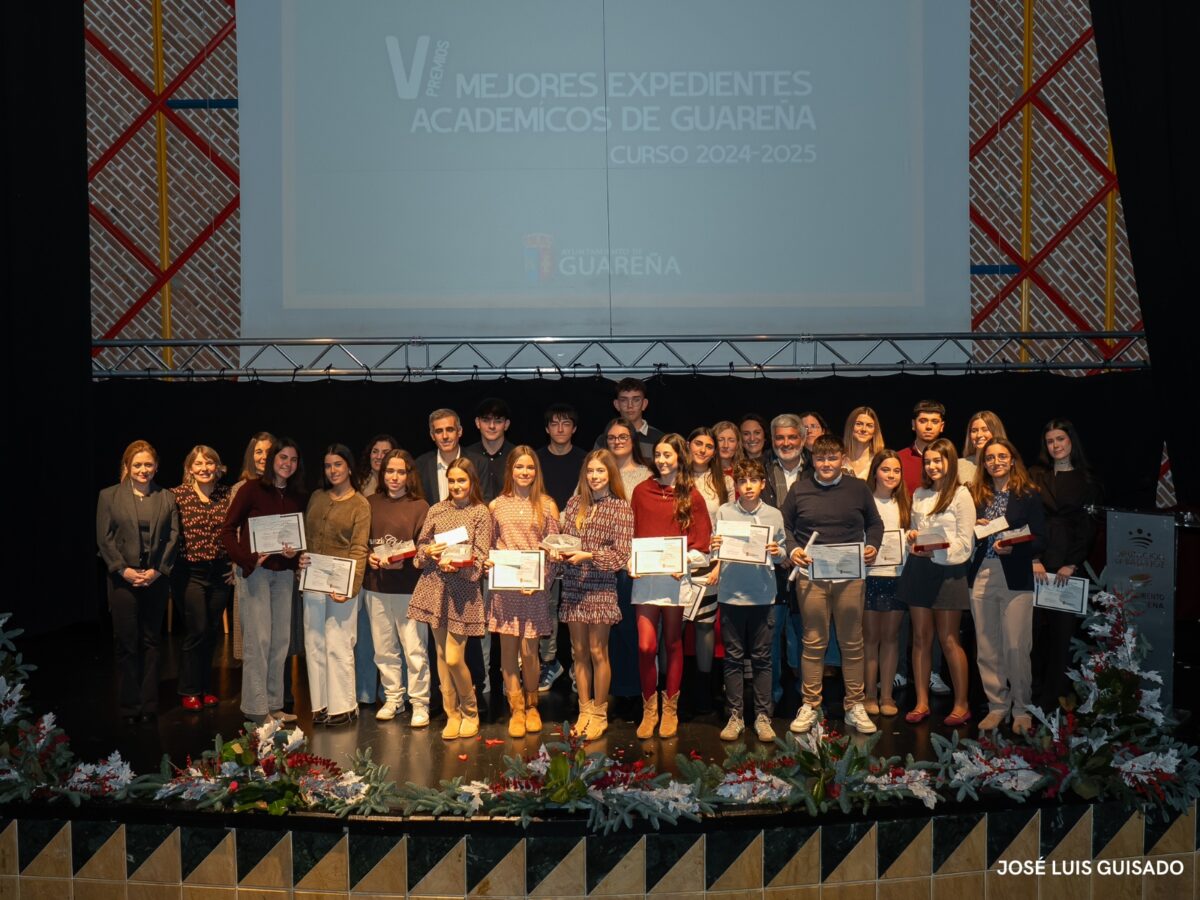 Entregados los Premios a los Mejores Expedientes Académicos del curso 2024-2025