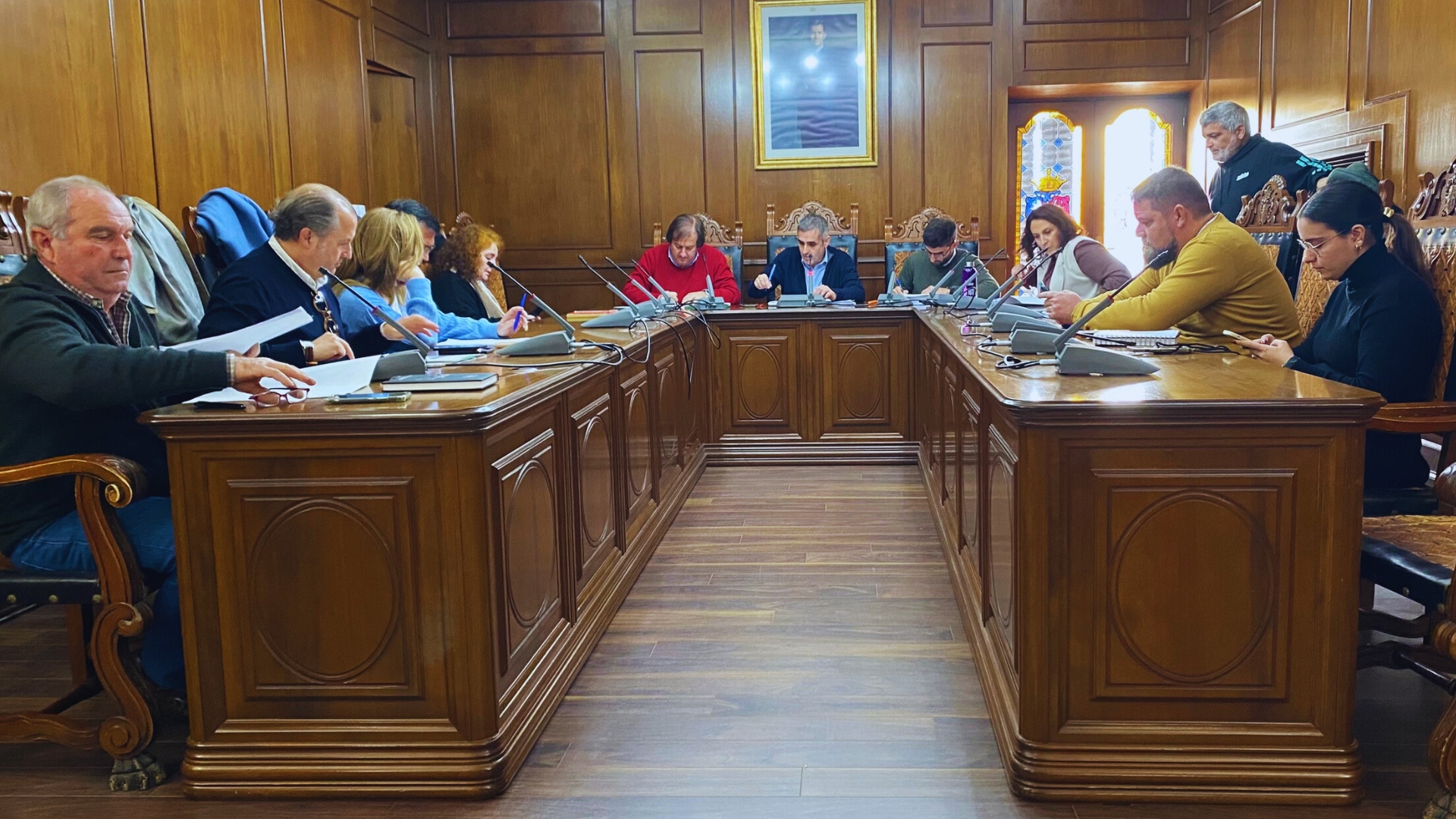 pleno-aprobacion-presupuestos-guarena-locales-f1